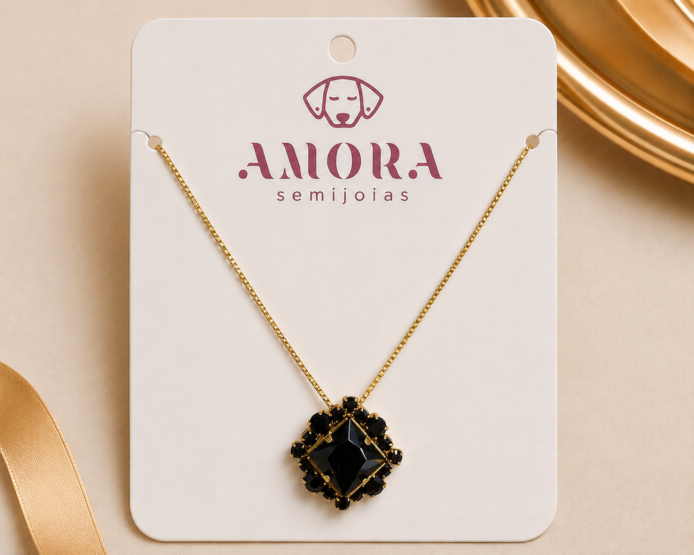 Colar pingente Black