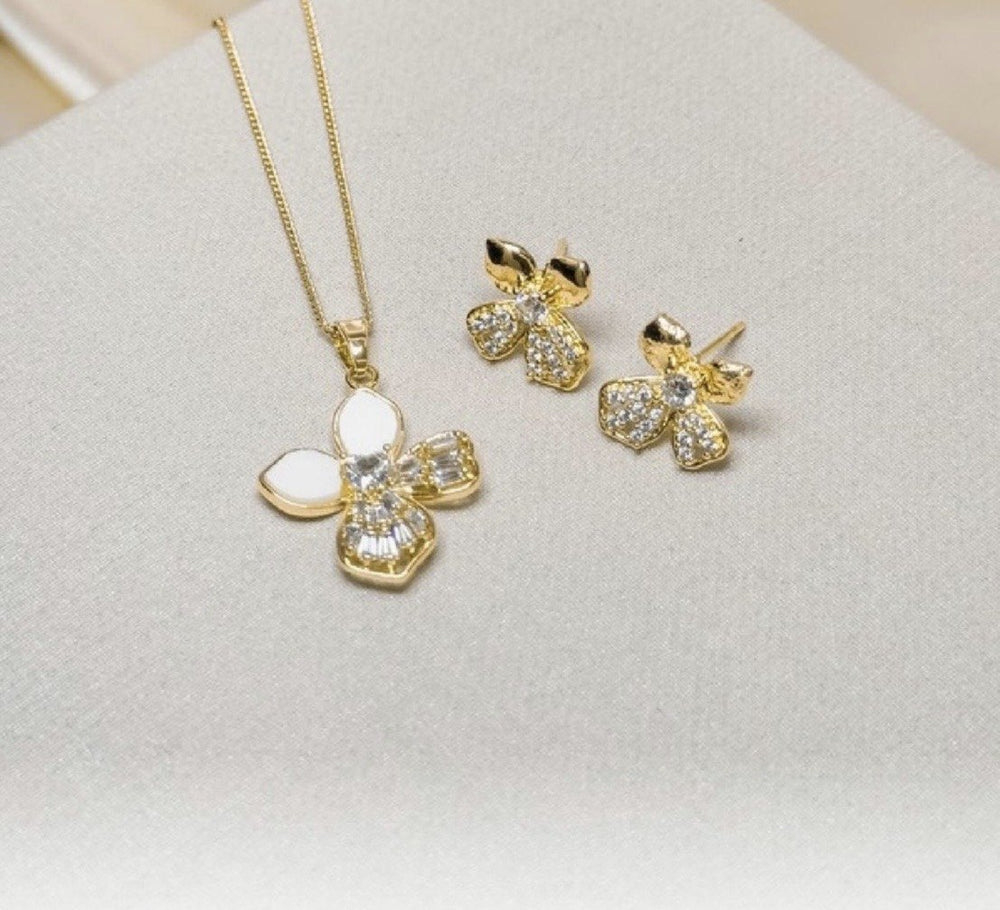Conjunto Flor Pétala Resina - Amora Semi Joias